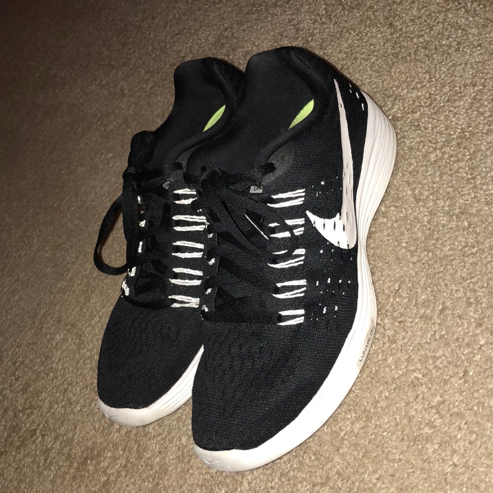 Nike Shoes!! 🌟
